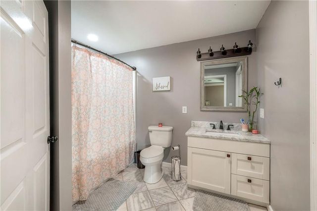 720 SW 800th Road, Chilhowee, MO 64733