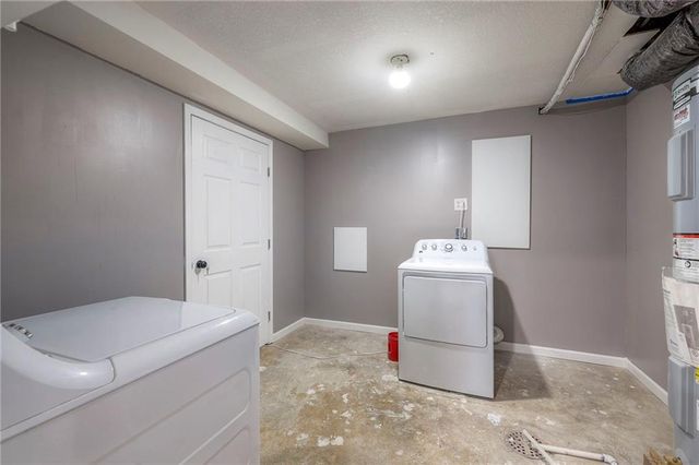 720 SW 800th Road, Chilhowee, MO 64733