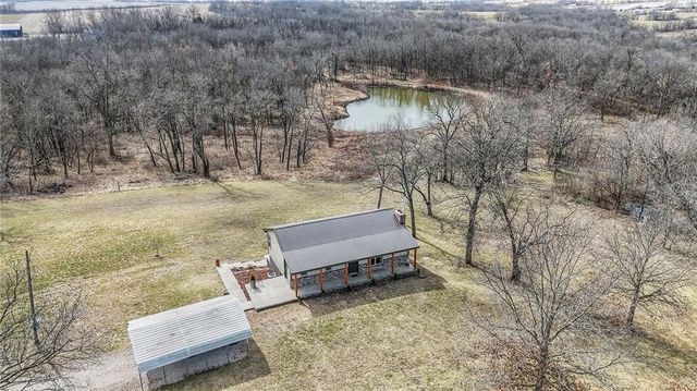 720 SW 800th Road, Chilhowee, MO 64733
