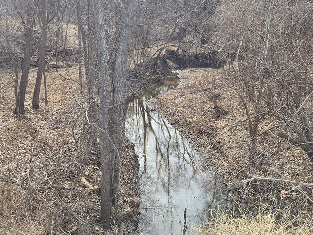 720 SW 800th Road, Chilhowee, MO 64733