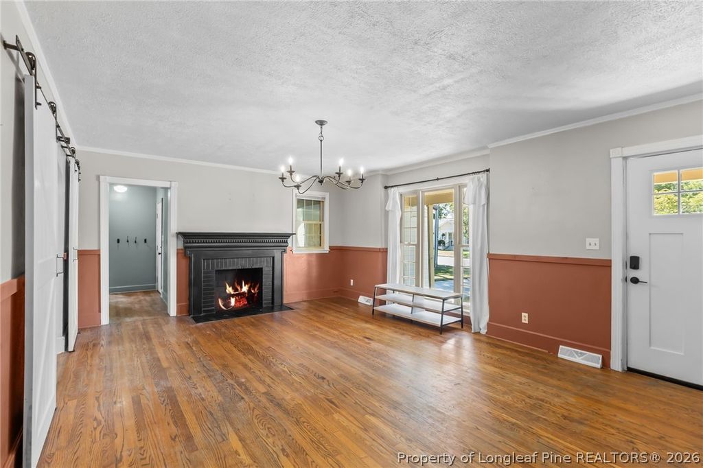 410 W Mclean Street, St Pauls, NC 28384 — photo 3