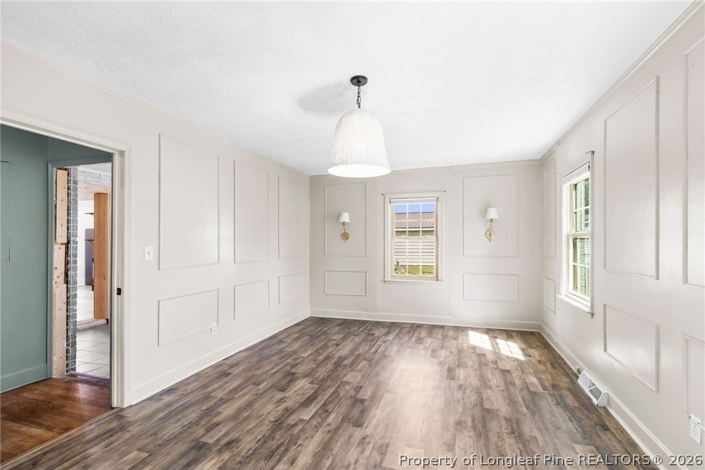 410 W Mclean Street, St Pauls, NC 28384 — photo 4