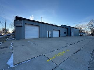 3869 Rockingham Road, Davenport, IA 52802