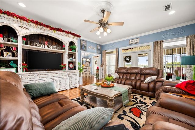 1156 PALMER CHAPEL Road, Pineville, LA 71360