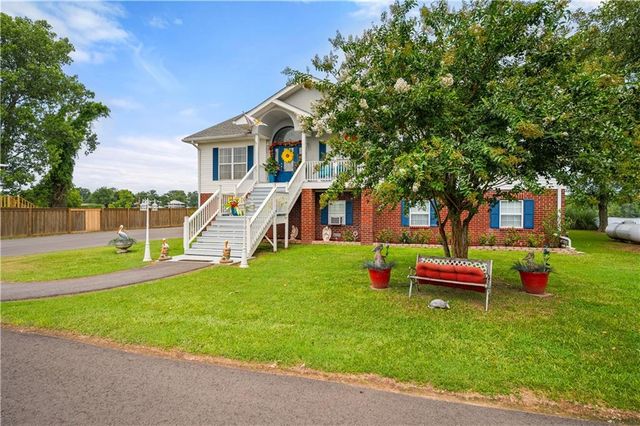 1156 PALMER CHAPEL Road, Pineville, LA 71360