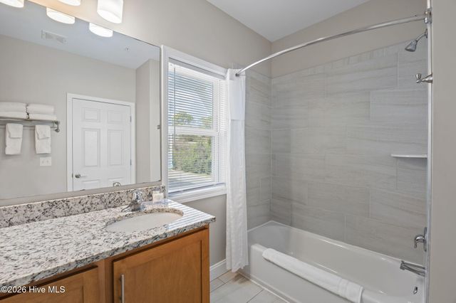 704 E Moore Street 112, Southport, NC 28461