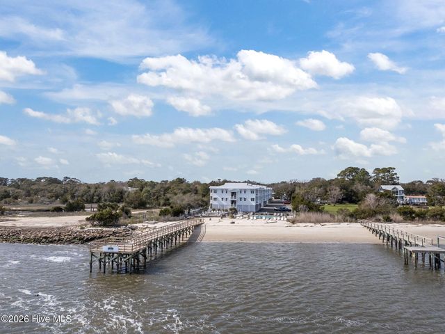 704 E Moore Street 112, Southport, NC 28461