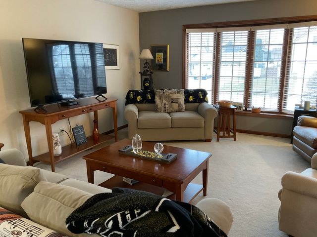 805 W Spring Street, Eldridge, IA 52748