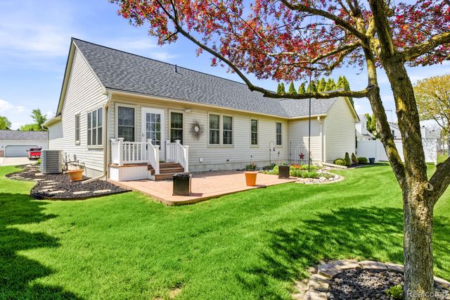 1620 S Delano Street, St. Clair, MI 48079