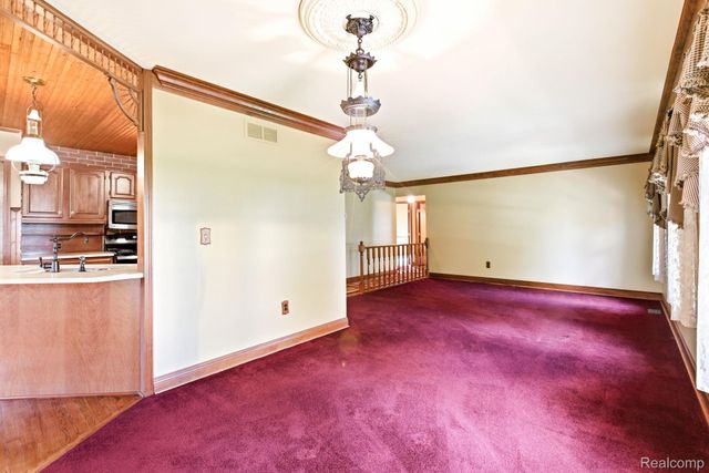 1620 S Delano Street, St. Clair, MI 48079