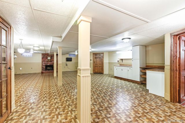 1620 S Delano Street, St. Clair, MI 48079