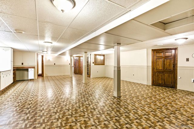 1620 S Delano Street, St. Clair, MI 48079