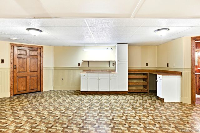 1620 S Delano Street, St. Clair, MI 48079