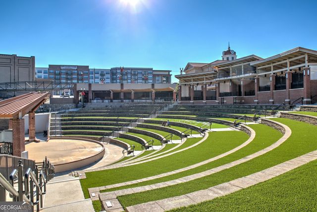 341 Sugarview Road, Sugar Hill, GA 30518