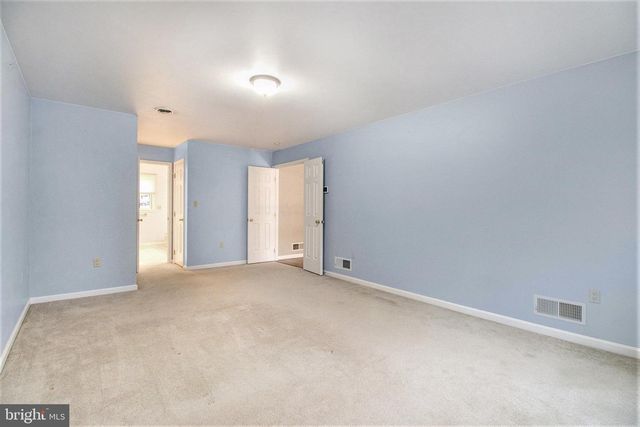 506 FRANCIS DR, Mechanicsburg, PA 17050