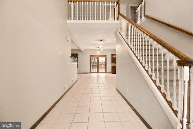 506 FRANCIS DR, Mechanicsburg, PA 17050