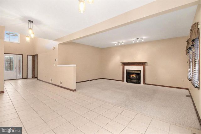 506 FRANCIS DR, Mechanicsburg, PA 17050