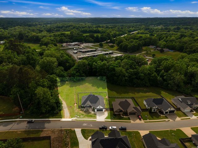 4407 Cumberland Circle, Benton, AR 72019