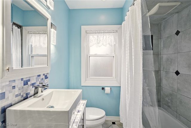 2236 17th Street, Cuyahoga Falls, OH 44223