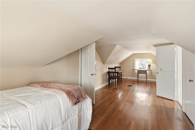 2236 17th Street, Cuyahoga Falls, OH 44223