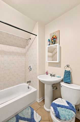 12015 S Michigan Avenue, Chicago, IL 60628