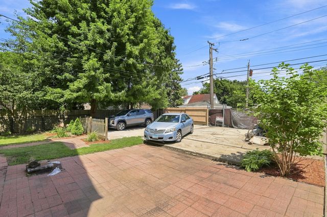 12015 S Michigan Avenue, Chicago, IL 60628