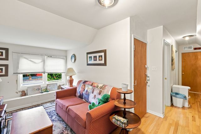 12015 S Michigan Avenue, Chicago, IL 60628