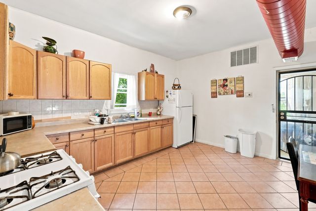12015 S Michigan Avenue, Chicago, IL 60628