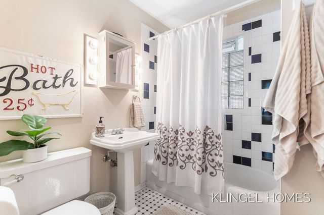 1709 Sheldon Road, Grand Haven, MI 49417