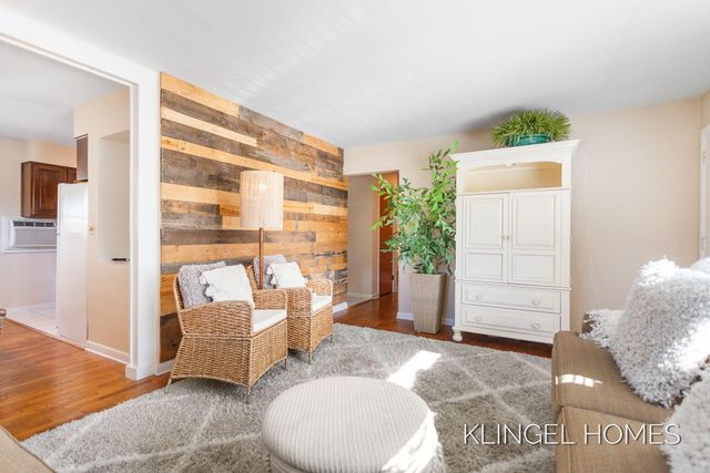 1709 Sheldon Road, Grand Haven, MI 49417