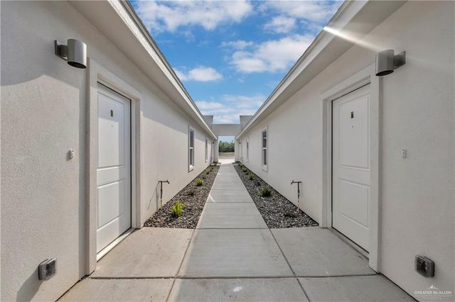 448 Medina Lane, Alamo, TX 78516