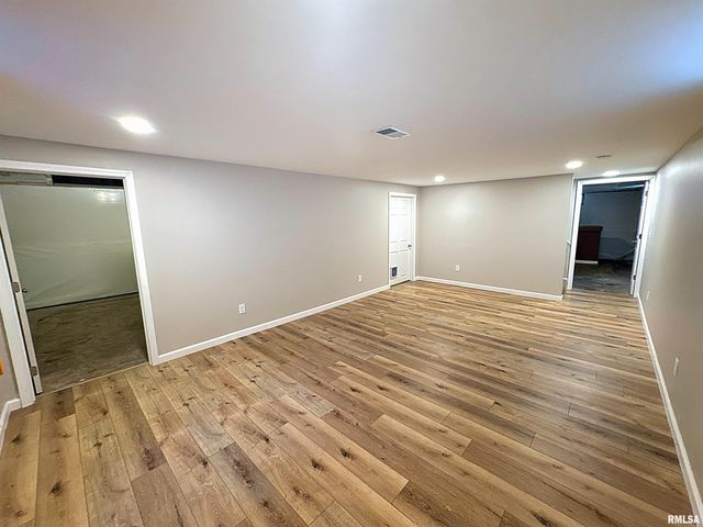 3855 26TH Avenue, Rock Island, IL 61201