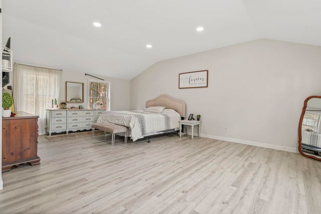 20 Towle Road, Epping, NH 03042