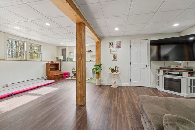 20 Towle Road, Epping, NH 03042