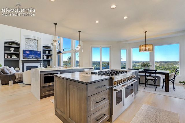 3645 Moonrise Point, Colorado Springs, CO 80904