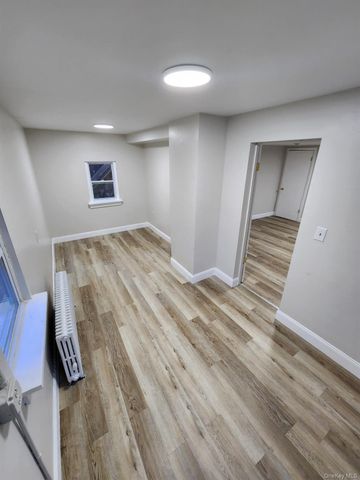 6321 State Route 97, Narrowsburg, NY 12764