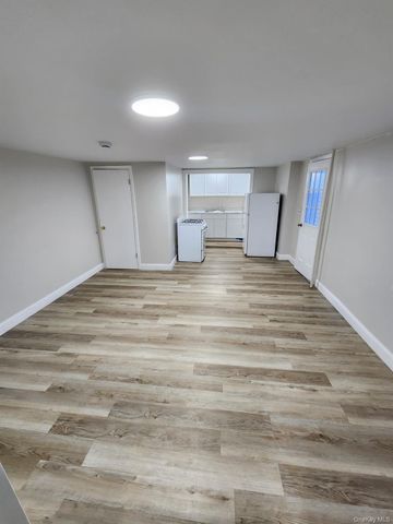 6321 State Route 97, Narrowsburg, NY 12764