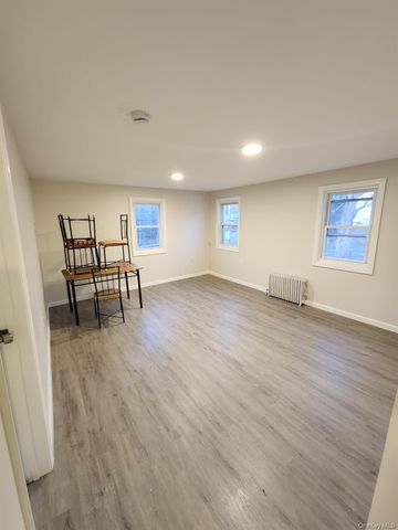 6321 State Route 97, Narrowsburg, NY 12764