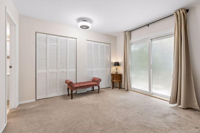 17587 Pond Circle, Eden Prairie, MN 55346