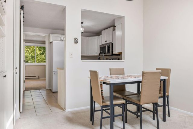 17587 Pond Circle, Eden Prairie, MN 55346