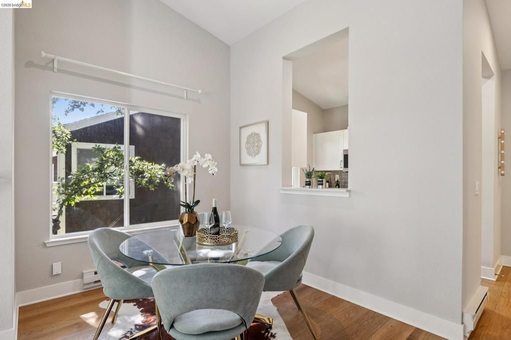 Image 10 of property listing at 96 Bayside Ct, Richmond, CA 94804