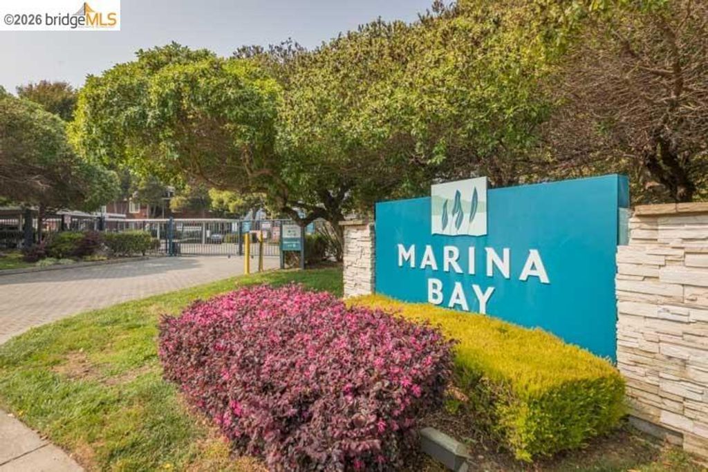 Image 36 of property listing at 96 Bayside Ct, Richmond, CA 94804