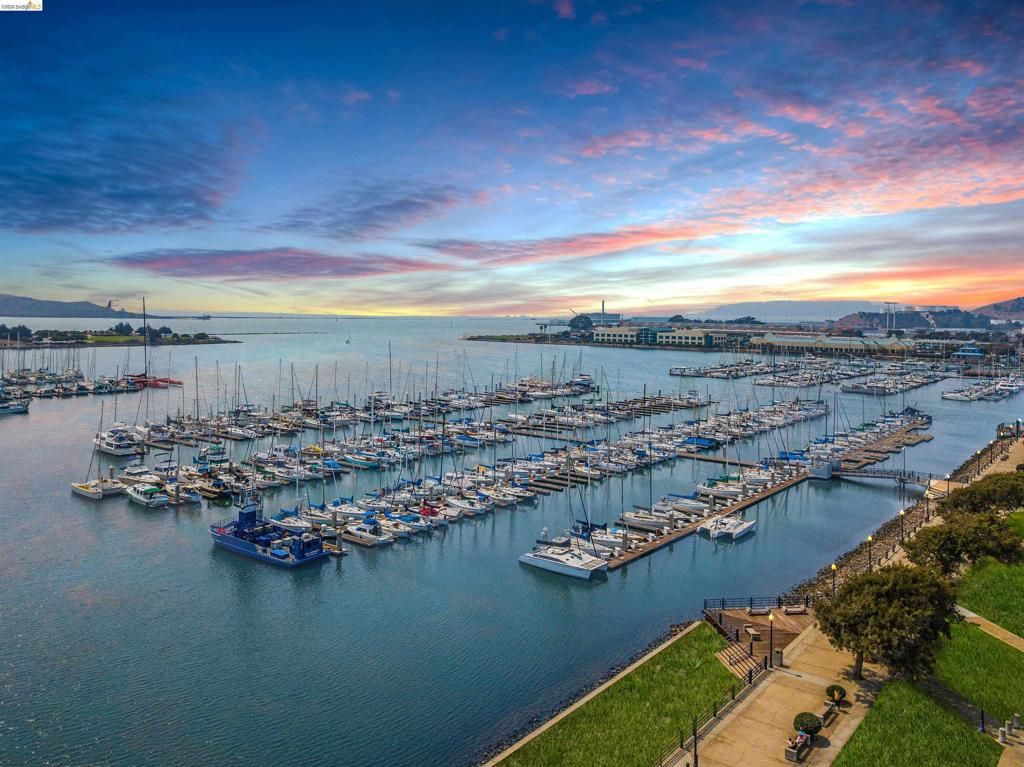 Image 52 of property listing at 96 Bayside Ct, Richmond, CA 94804