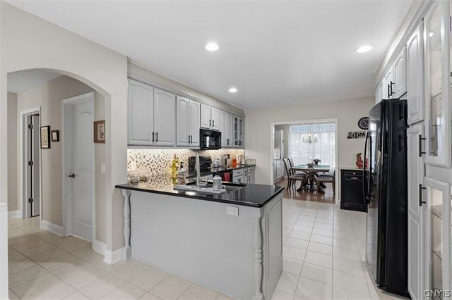 9157 Mud Mill Road, Clay, NY 13029