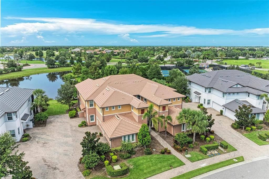 7546 DIVOT LOOP, Lakewood Ranch, FL 34202