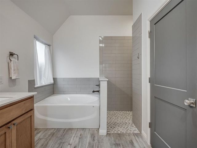 2400 NW 179th Terrace, Edmond, OK 73012