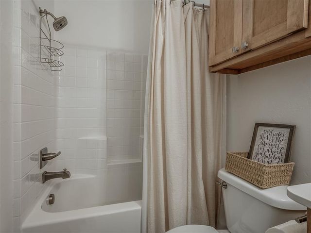 2400 NW 179th Terrace, Edmond, OK 73012