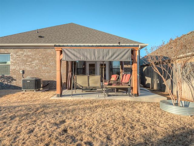 2400 NW 179th Terrace, Edmond, OK 73012