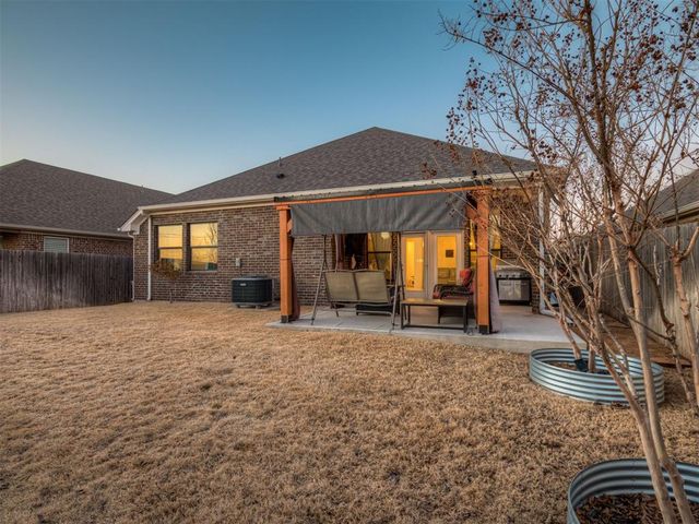 2400 NW 179th Terrace, Edmond, OK 73012