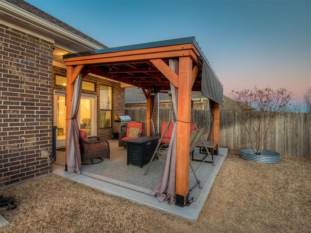 2400 NW 179th Terrace, Edmond, OK 73012